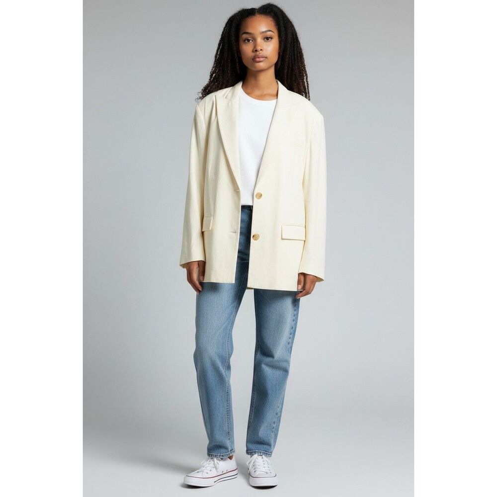 Push Button Oversized Blazer in Cream NWT Size 0